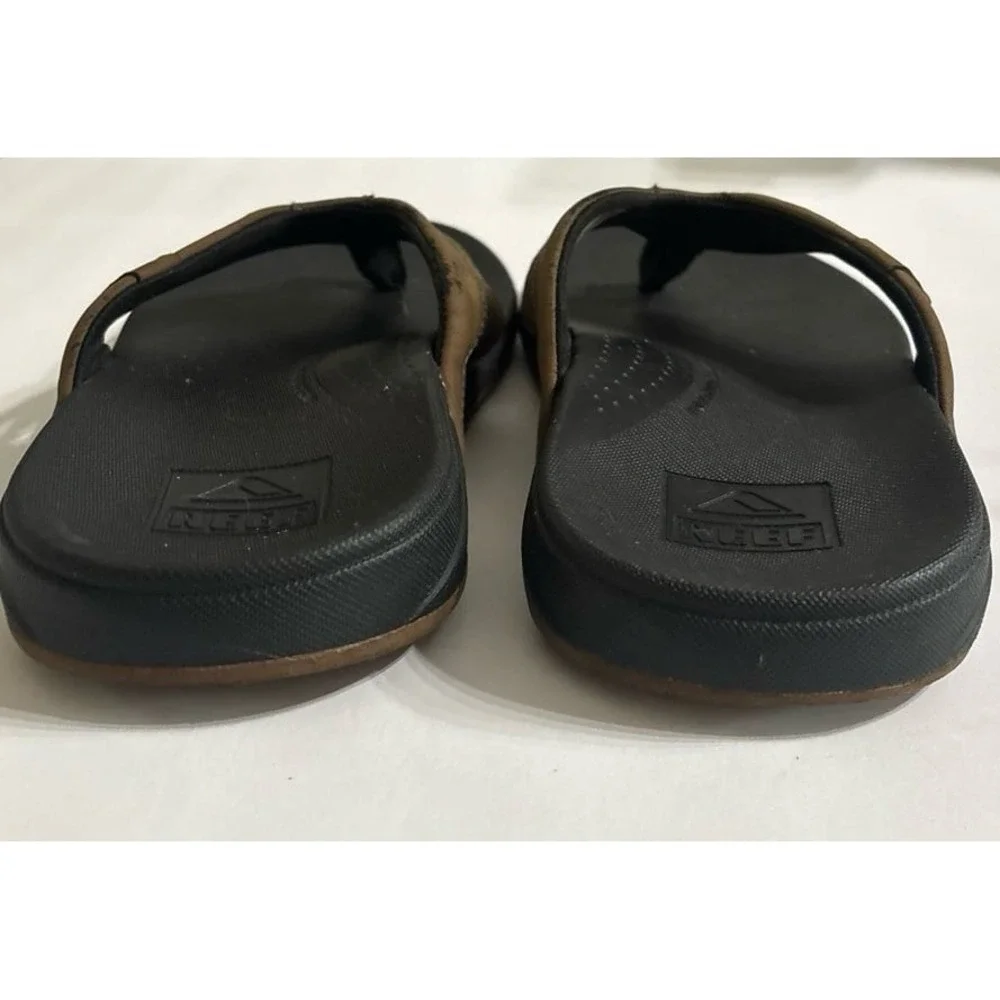 Reef Brown Flip Flops (size 7)
